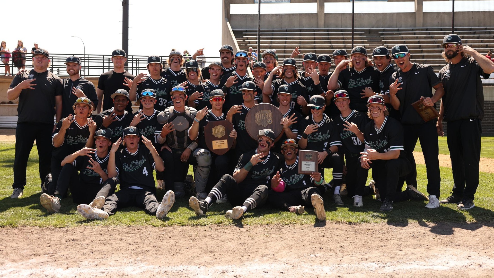Baseball wins North Plains District, headed to Nationals for 3rd straight year
